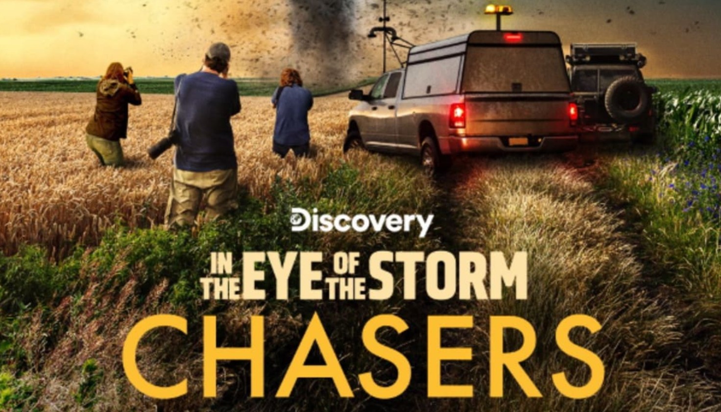 مسلسل In the Eye of the Storm Chasers مترجم